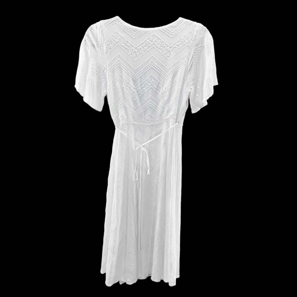 Astr The Label Wrap Dress White Embroidered Side Tie Sz S Cottagecore Boho Chic - Picture 3 of 10